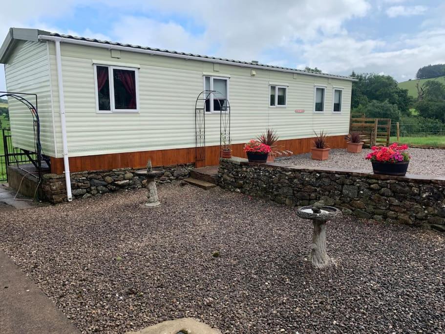 Farm Caravan On Working Farm Appartement *